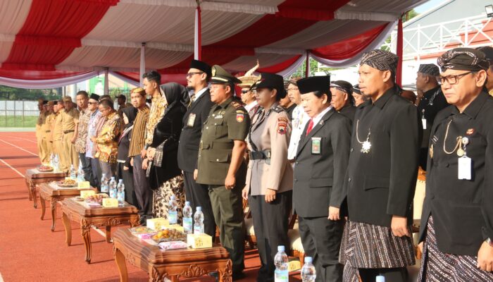 Pengamanan Hardiknas 2025 di Pati: Peran Polsek Pati Pererat Hubungan dengan Masyarakat