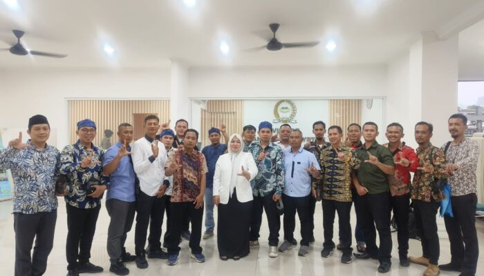 Aliansi Gabungan R2-R3 Indonesia mengadukan kembali kepada Anggota Komisi II : Segera Angkat R2-R3 menjadi ASN PPPK 2025