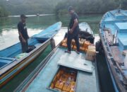 *Ditpolairud Polda Sulteng Gagalkan Pengiriman 2,2 Ton Solar Tujuan Taliabu Maluku Utara*
