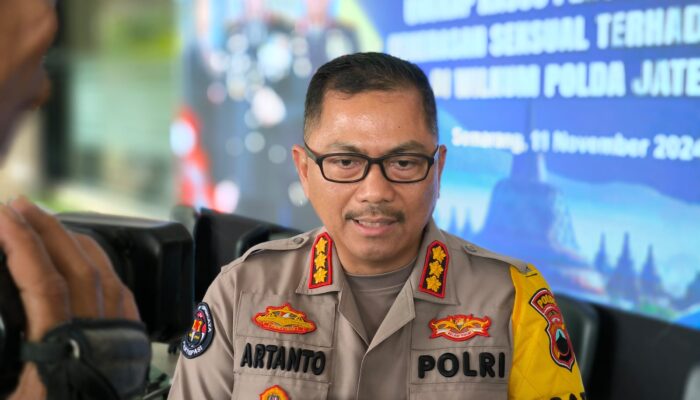 Panik Dihubungi “Penculik”, Seorang Ibu Dimintai Tebusan 80 Juta; Polda Jateng Bongkar Modus Penipuan Online, Masyarakat Agar lebih waspada