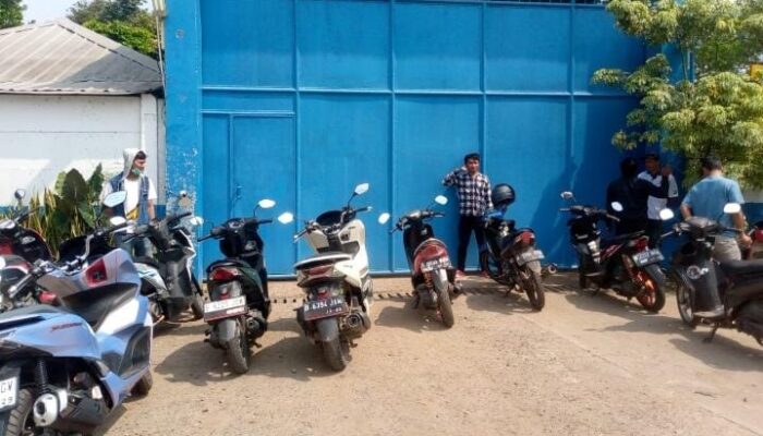 Puluhan Karyawan PT JSA Mogok Kerja Tuntut Gaji 2 Bulan yang Belum Dibayar
