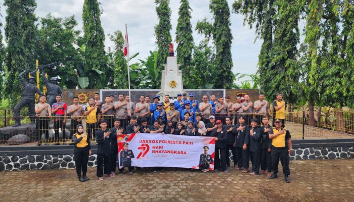 Sinergi Polresta Pati dan PSHT P.16–P.17, Wujudkan Bhakti di Tugu Brimob Pati