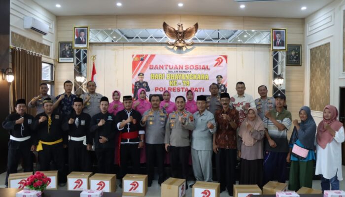 Bakti Sosial Hari Bhayangkara: PSHT dan Polresta Pati Hadirkan Harapan Bagi Warga