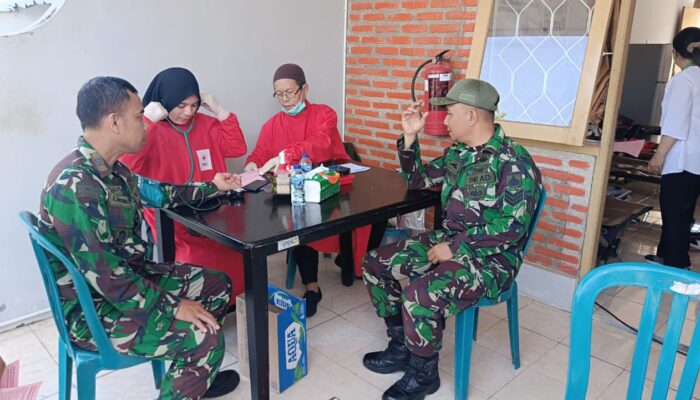 Babinsa Tanamkan Wawasan Kebangsaan dan Cinta Tanah Air di SMKN I Gesi