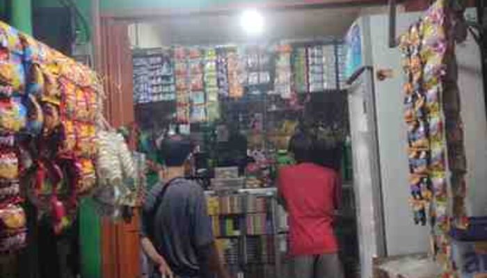 Warung Sembako Madura Diduga Menjual Rokok Ilegal Tanpa Bea-Cukai