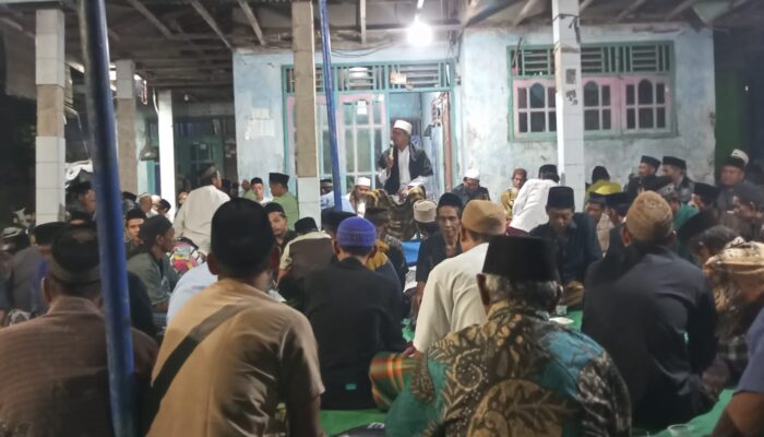 Kenang Ahmad Payumi, Ratusan Jamaah Padati Tahlilan Ketujuh di Pasir Ampo