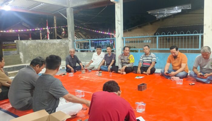 Sambangi Warga dan Ngopi Bareng, Aiptu RH Purniawan : Salah Satu Bentuk Pendekatan Humanis