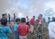 Gudang Rongsok di Simo Terbakar, Babinsa Sigap Evakuasi dan Koordinasi Damkar