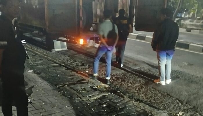 Tim Bea Cukai Gelar Operasi Rokok IIegal di Jalan Kiai Tambak Deres, Tidak Ada Barang Bukti Yang DiAmankan