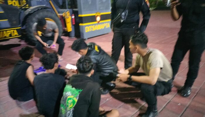 Patroli Raimas Polres Gresik Berhasil Gagalkan Peredaran Pil Koplo, Tiga Pemuda Diamankan