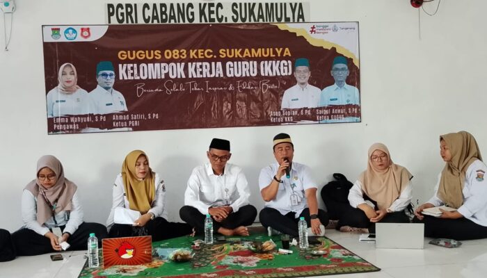 Ketua PGRI Cabang Sukamulya Hadiri Kegiatan KKG Gugus 083 Sukamulya untuk Mewujudkan Guru Reflektif dan Inovatif