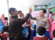 Sambut HKGB ke-73, Bhayangkari Bojonegoro Gelar Bakti Sosial di SLB Putra Harapan