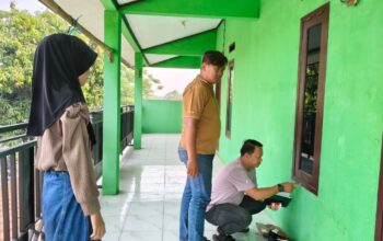 Reskrim Polsek Cisoka Cek TKP Pencurian di Jayanti, Pelaku Masuk Rumah dengan Congkel Jendela