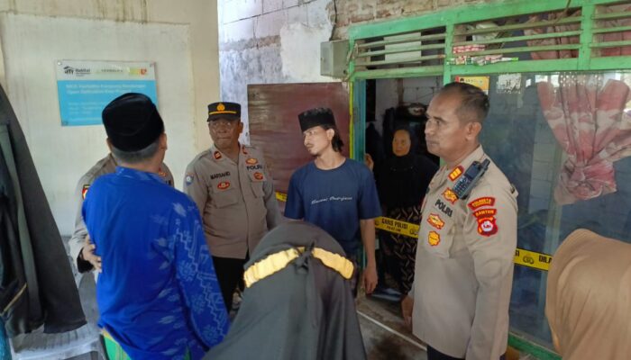 Polsek Mauk Cek TKP Anak Bunuh Ayah Kandung, Terduga Pelaku Diamankan