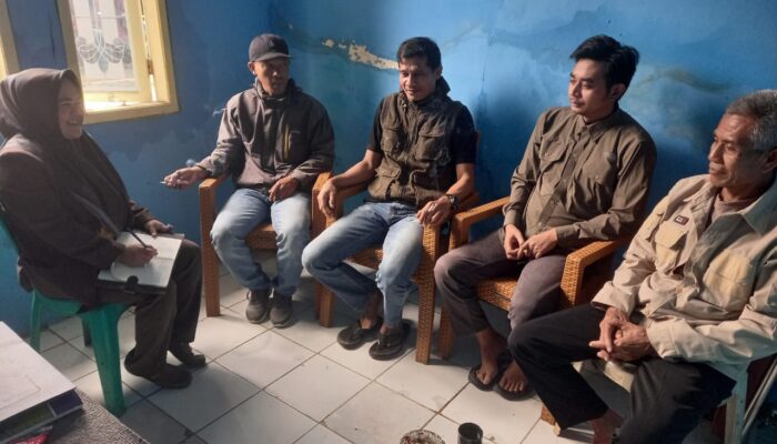 Jurnalis Ceklisdua.net Lakukan Kunjungan ke Ketua BPD Desa Jatiwangi, Imas Kurniati S.IP.