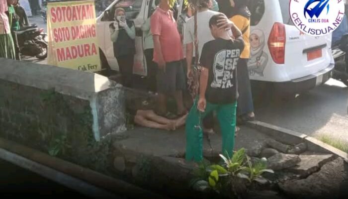 Pria Lansia Meninggal Dunia Setelah Tercebur di Sungai Gogoh Tropodo Kecamatan Waru, Sidoarjo