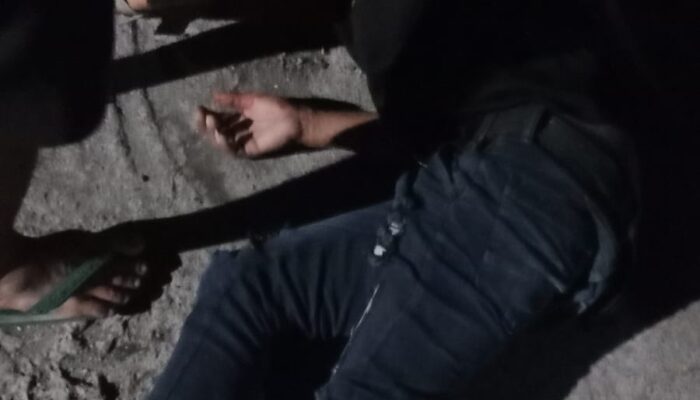 Tiga Orang Terluka dalam Kecelakaan Dua Motor di Jalan Raya Kresek