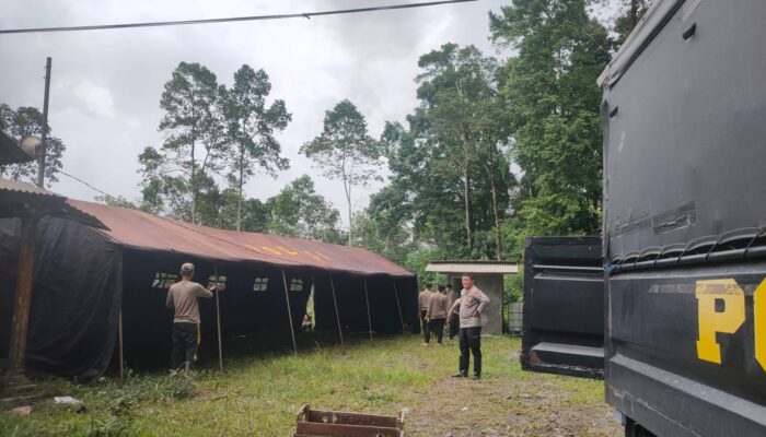Polres Lumajang Dirikan Tenda Darurat Tanggap Bencana Erupsi Gunung Semeru
