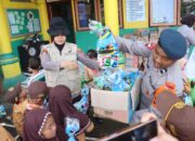 Polisi Gelar Trauma Healing dan Berbagi Snack untuk Pelajar Terdampak Erupsi Gunung Semeru