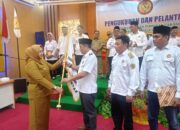 Ketua PKDI Jateng Hj. Musyarokah Lantik Pengurus PKDI Kabupaten Pati di Hotel New Merdeka