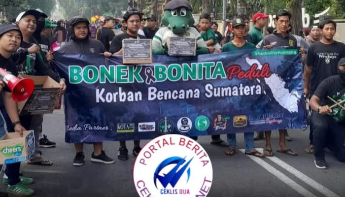 Dari Rakyat Untuk Rakyat Ratusan Bonek-Bonita Padati CFD Bungkul, Aksi Peduli Bencana Sumatra Berjalan Sukses