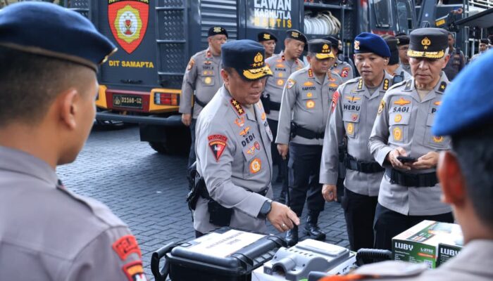Polri Apelkan Pasukan dan Kendaraan Lintas Ganti untuk Tanggap Bencana di Aceh, Sumut, dan Sumbar