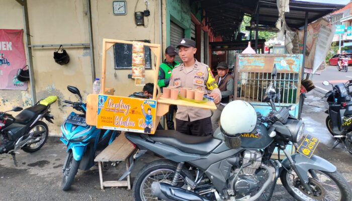 Polsek Prigen Gelar KOPLING, Polisi Ngopi Bareng Warga untuk Jaga Kamtibmas
