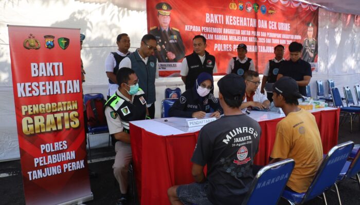 Polres Pelabuhan Tanjung Perak Cek Kesehatan Gratis Pengemudi Angkutan Umum dan Ojol