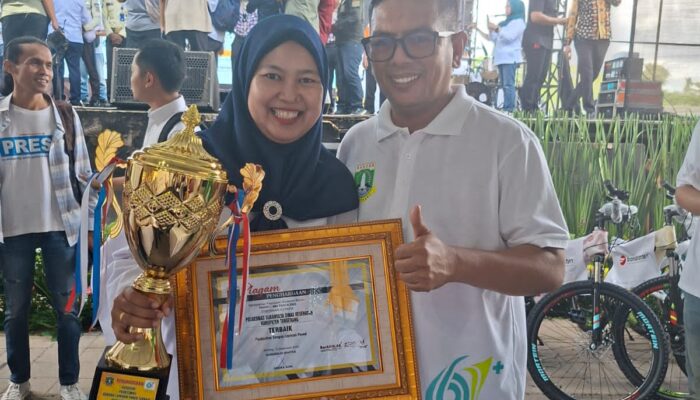 Puskesmas Sukamulya Raih Penghargaan Terbaik Layanan Poned Dari Gubernur Banten