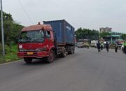 Ops Lilin Semeru Ditlantas Polda Jatim Batasi Operasional Angkutan Barang Saat Nataru