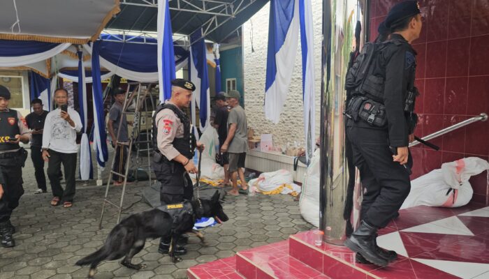 Kolaborasi K9 dan Jibom, Polisi Pastikan Ibadah Natal di Pati Bebas Ancaman