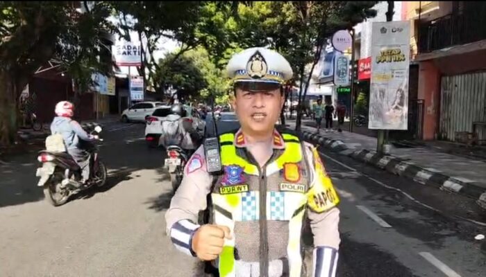 Polresta Pati Siaga, Berikan Pelayanan Humanis untuk Pengguna Jalan