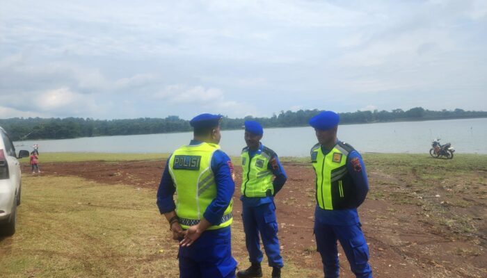 Tak Ingin Ada Insiden, Satpolairud Polresta Pati Perketat Pengawasan Wisata Waduk Seloromo