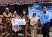 Wabup Kudus Serahkan Bantuan Perbaikan Rumah Tidak Layak Huni di Desa Getasrabi