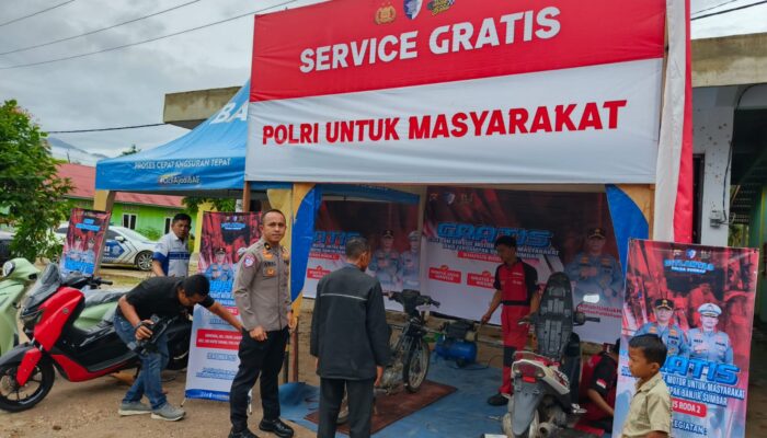 Ringankan Beban Warga, Polri Hadirkan Layanan Servis Kendaraan Gratis di Padang Pariaman