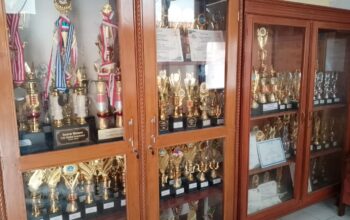 Obrolan Santai tapi Mendalam, Jurnalis Ceklisdua.net Bersama Kepala Sekolah SDN 1 Pasirlangu, Kecamatan Pakenjeng, Garut