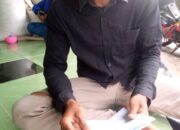 Isu Pembagian Barcode di Desa Sukamulya Dibantah, Sekdes Pastikan 76 Barcode Kedusunan Sukamaju Diserahkan ke RT secara Transparan