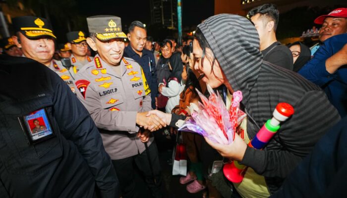 Kapolri Turun Langsung ke HI, Cek Pengamanan Tahun Baru hingga Sapa Masyarakat