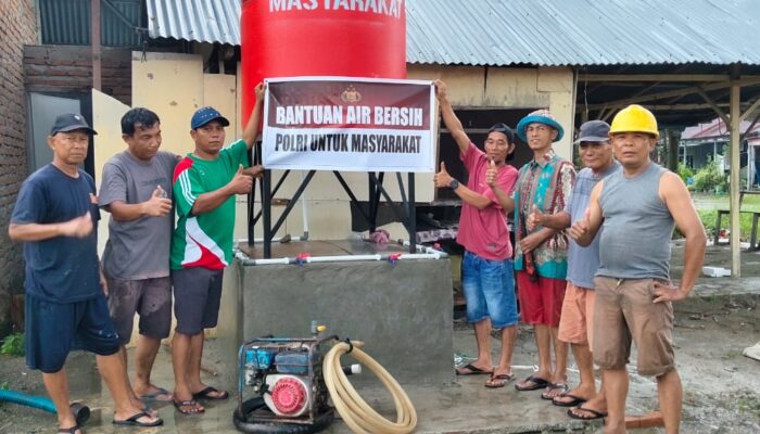 Polri Bangun Puluhan Sumur Bor, Warga Padang Pariaman Mulai Nikmati Air Bersih Pascabencana