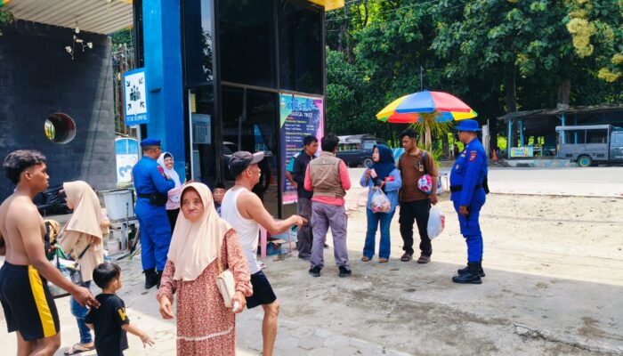 Polres Situbondo Tingkatkan Pengamanan di Obyek Wisata Pantai