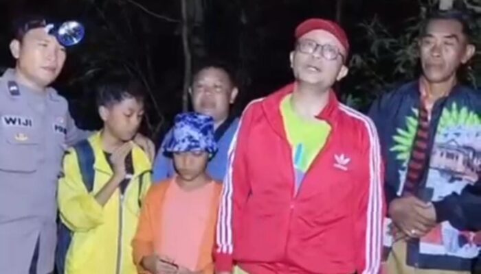 Polres Gresik Selamatkan Wisatawan Asal Sidoarjo Tersesat di Hutan Pulau Bawean