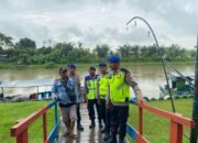 Libur Masih Ramai, Polisi Turun Langsung Amankan Wisata Air di Pati