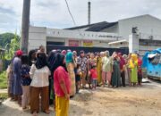 Keluhkan Bau dan Penyakit Kulit, Warga Lumpang Demo Pengelolaan Limbah B3 PT Biosfer