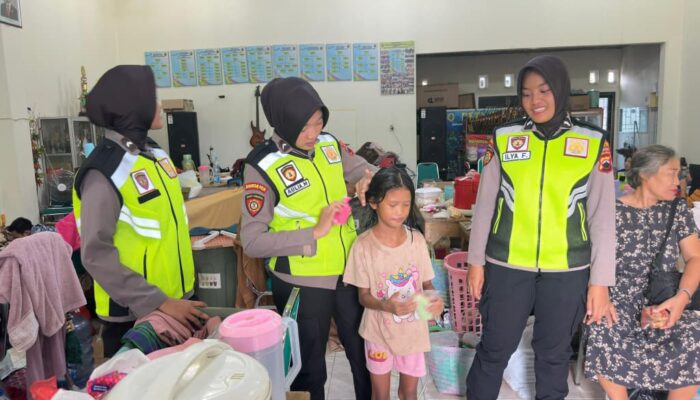 Polresta Pati Gelar Trauma Healing Korban Banjir Juwana, Pulihkan Psikologis Warga dan Anak-anak