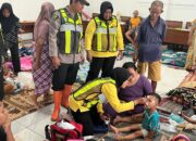 Polresta Pati Layani Kesehatan Gratis bagi Korban Banjir di Juwana