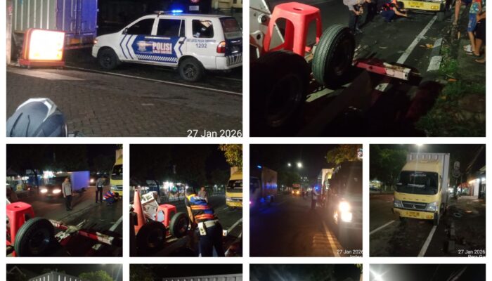 Truk Parkir Lama di Jalan Kenjeran Ditertibkan Polisi dan Dishub, Namun Hanya Dipindah Beberapa Meter