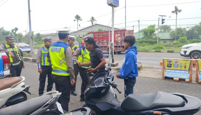 Operasi Keselamatan Semeru 2026: Polres Tanjung Perak Perketat Pengawasan di Suramadu