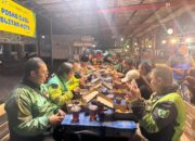 Polres Blitar Kota Gelar Sahur Bersama Komunitas Ojol