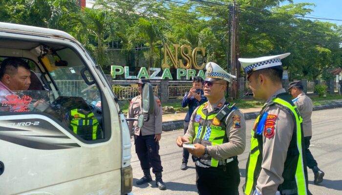 Satlantas Polresta Pati Sisir Truk dan Bus di Pragolo, Keselamatan Jadi Prioritas Ops Candi 2026