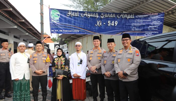 Polres Pelabuhan Tanjungperak Libatkan 209 Personel Beri Layanan Haul ke – 549 Sunan Ampel